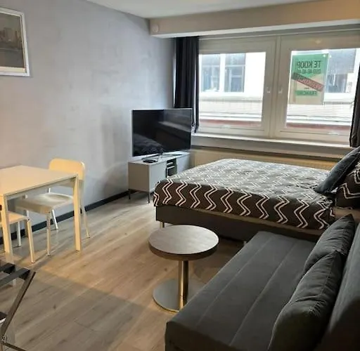 Entourage Christinastraat